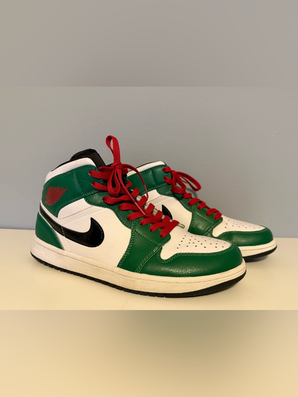Nike Air Jordan 1 Mid Green White Black with Red Laces 575441-302